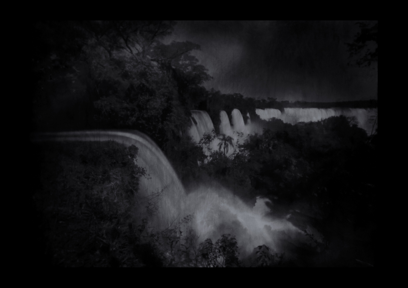  25º 41' 12" S 54º26' 41"W